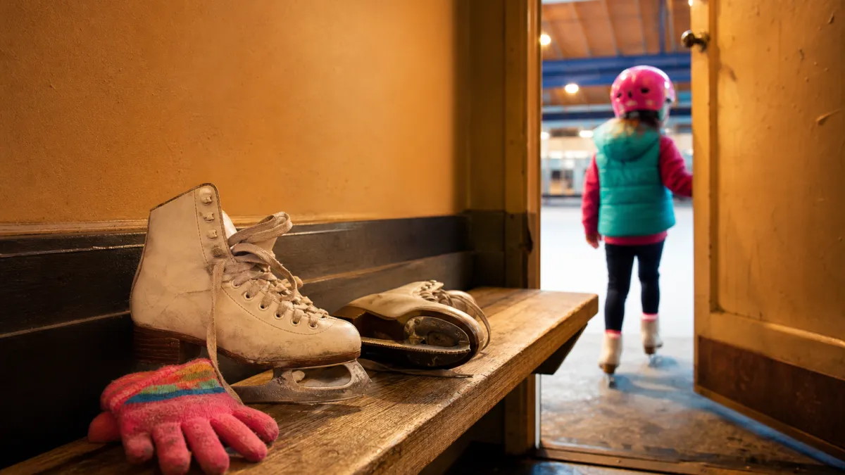 Patinoire de Saint-Étienne : horaires, tarifs et infos 2026