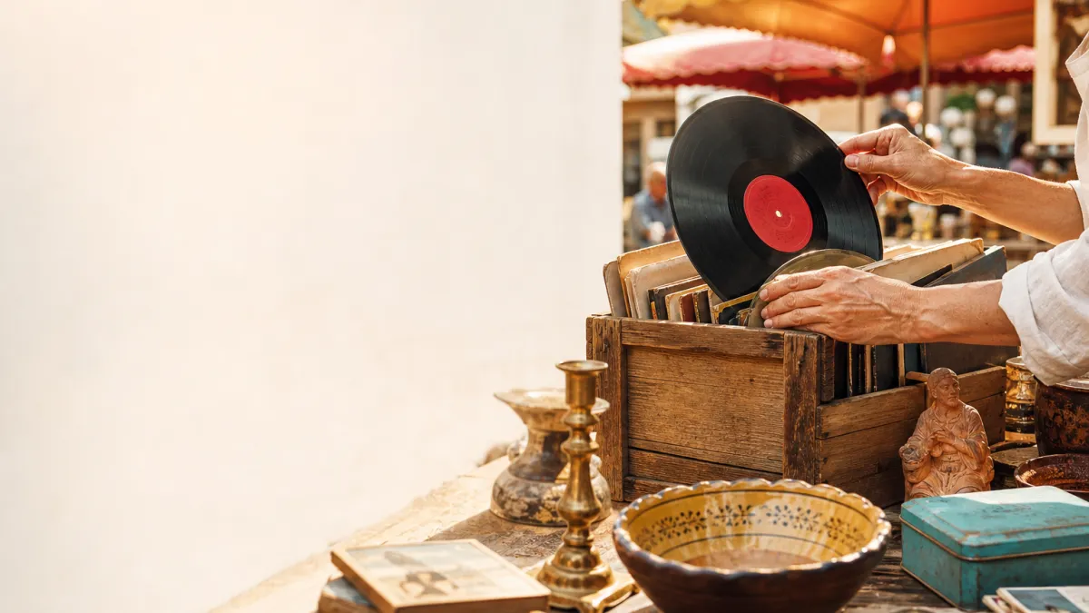 Vide-grenier à Marseille : le guide et calendrier 2026